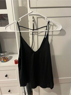 Forever 21 Black Strappy V-Neck Camisole